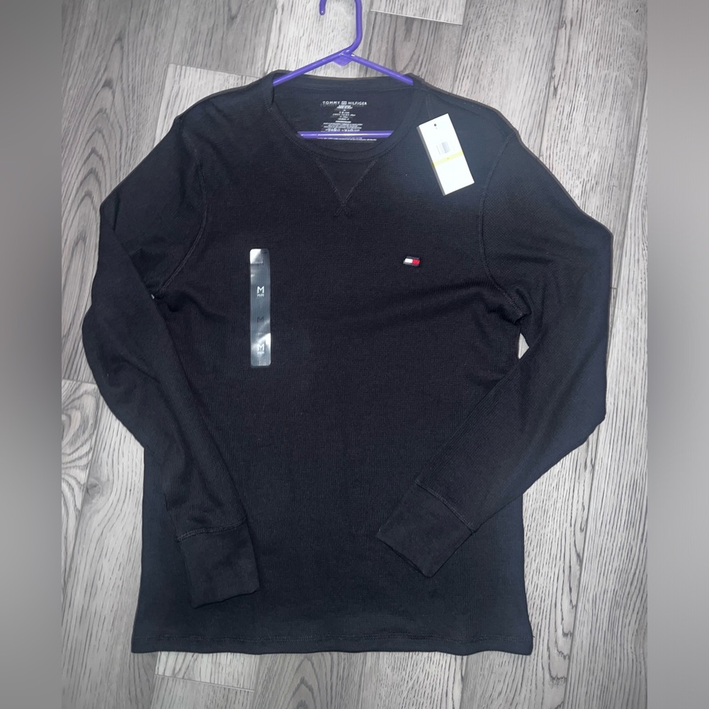 Tommy Hilfiger love sleeve